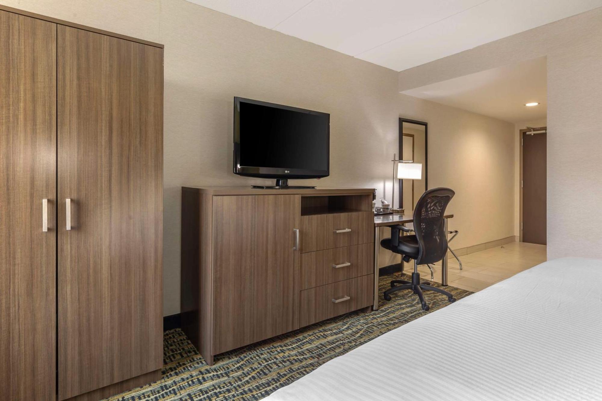 Best Western Plus New Englander Woburn Kültér fotó