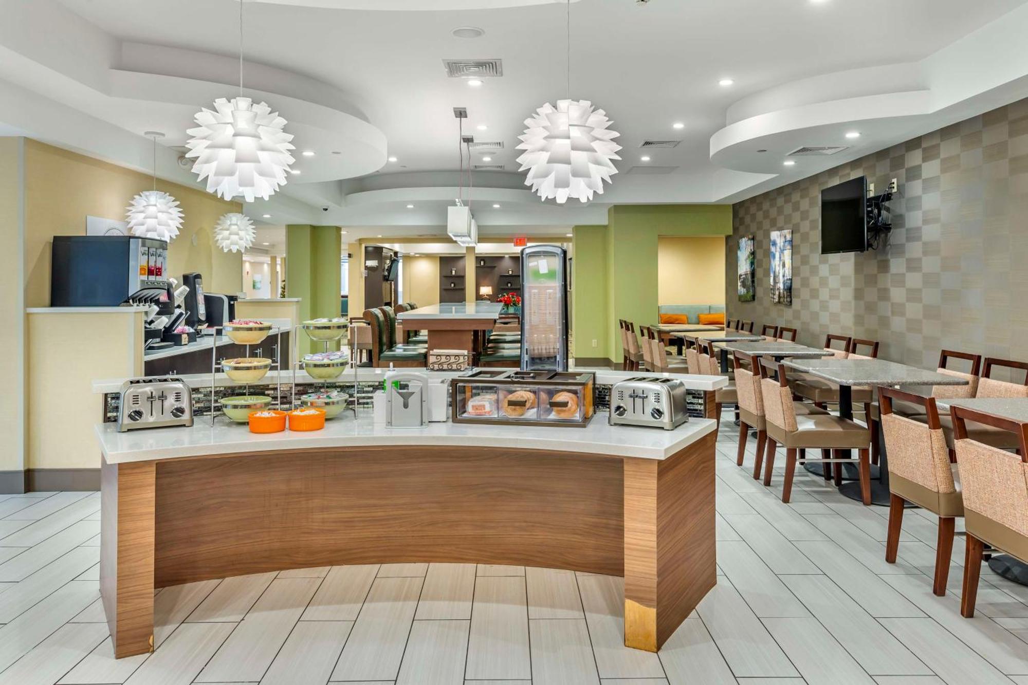 Best Western Plus New Englander Woburn Kültér fotó